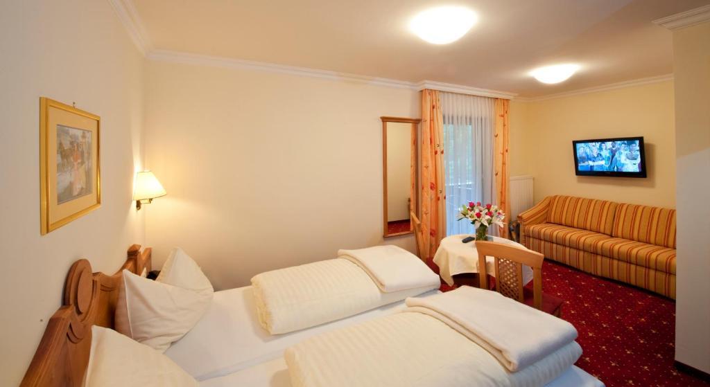 Hotel Hammerwirt - Forellenhof Унтертауэрн Экстерьер фото